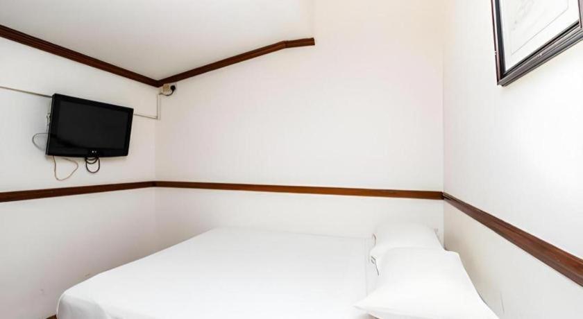 Four Chain View Hotel Сингапур Екстериор снимка